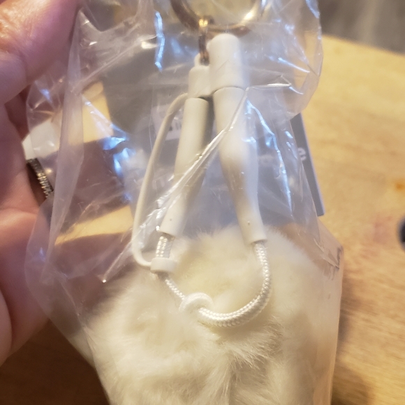 Heyday Charging Cable Iphone - Picture 3 of 3